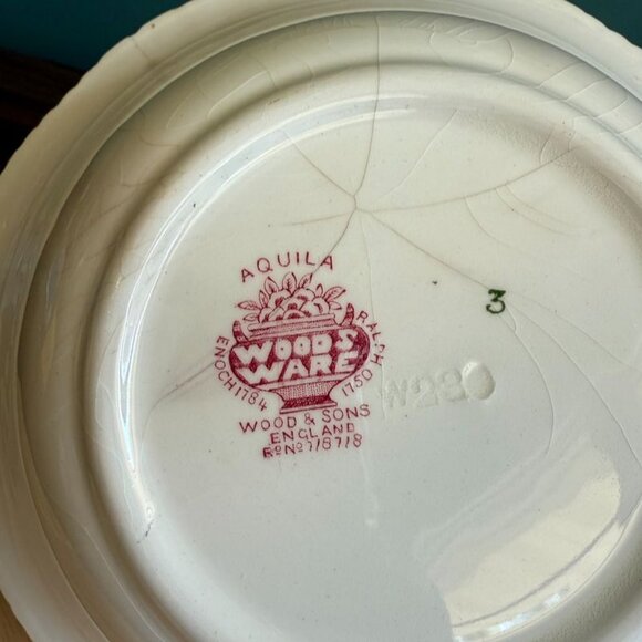 Wood & Sons Aquila Pink Round 8.25" Serving Bowl Gadroon Edge Floral Border & Bi - Picture 10 of 10